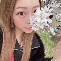 ななみ
