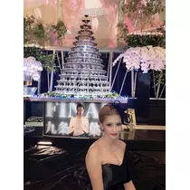 愛羽 仁美
