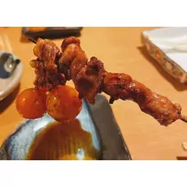 愛羽 仁美