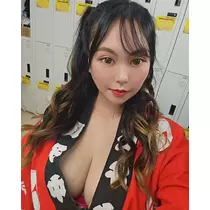 桃 かんな