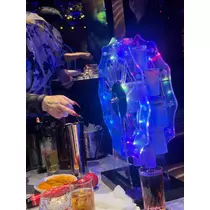 シオン