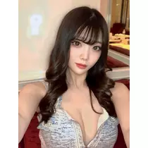 三鷹 真綺