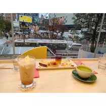 みさ
