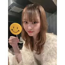 にこ