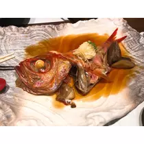愛羽 仁美