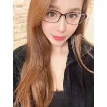 黒輝 りさ
