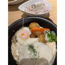黒輝 りさ