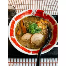 華咲 えみり