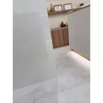 美波 あいか