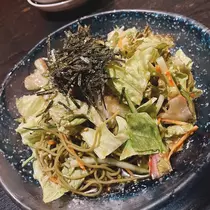 愛羽 仁美