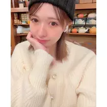 夏目 梨仔