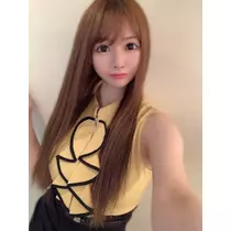 葉月 りほ