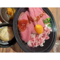 黒輝 りさ