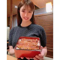 夏目 梨仔