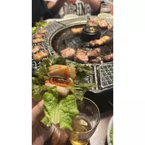 佐野 エマ