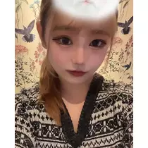 きぃ
