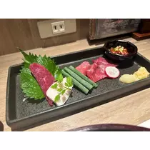 香川 ゆい