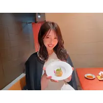 夏目 梨仔