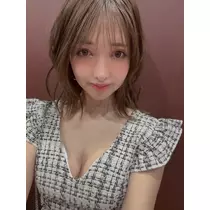 夏目 梨仔