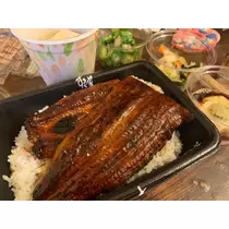 トモミ