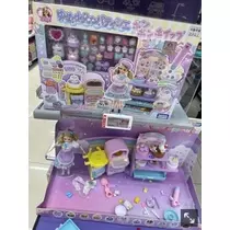 足立 はな
