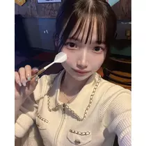 みいな