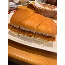 みさ