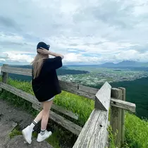 金鑚 明奈