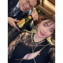 妃 えりな