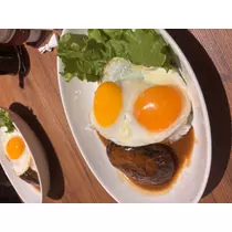 アリサ