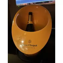 白石 愛莉
