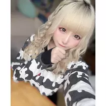 雛鶴 めい