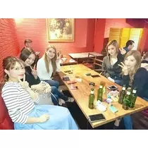 愛羽 仁美