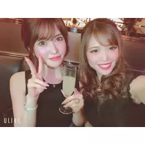 華
