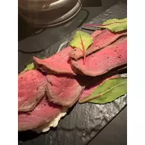 佐野 エマ