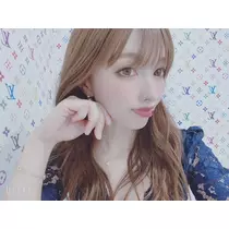 夏目 梨仔