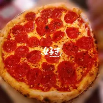 マユ