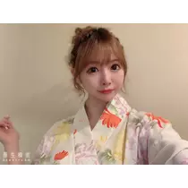 葉月 りほ