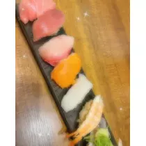 もも