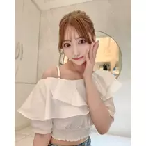 美波 ななみ