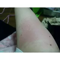 愛羽 仁美