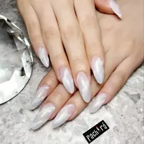 荒木 ナツミ