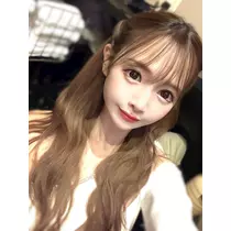 葉月 りほ