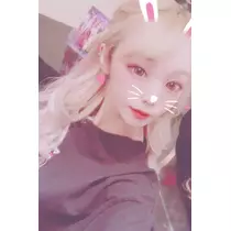 小川 真央