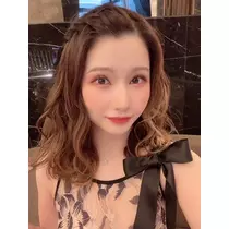 足立 はな