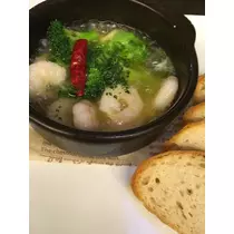蓮見 リア