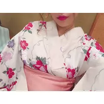 華