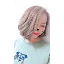 まや  ピアニスト