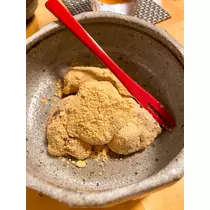 愛羽 仁美