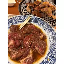 まい